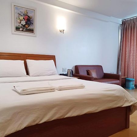 Nut Mansion Suvarnabhumi Bang Phli Екстериор снимка